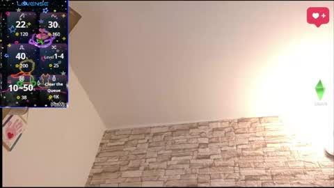 jade white  online show from April 23, 2026, 12:26 pm