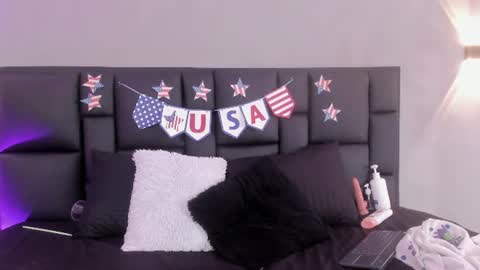 Snapshot of jadeheartt chatting on July 3, 2026, 6:58 pm Jade online show from July 3, 2026, 6:58 pm