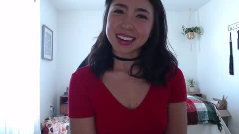 Jade Love online show from December 5, 2024, 6:44 pm