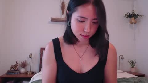 Jade Love online show from January 22, 2025, 8:49 pm