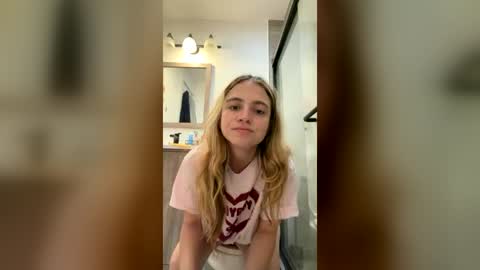 Snapshot of jademonroe0522 chatting on July 13, 2026, 10:40 am jademonroe0522 online show from July 13, 2026, 10:40 am