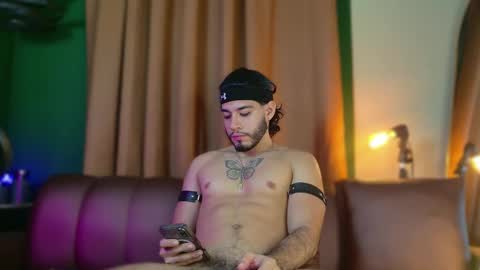 Jaden Feynman online show from November 6, 2025, 4:57 am