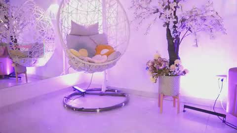 Jade Summer online show from September 25, 2025, 11:36 am