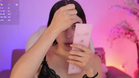 Jade Summer online show from April 21, 2026, 11:38 am