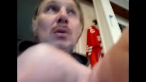 Jadidas123 online show from November 12, 2025, 8:19 pm