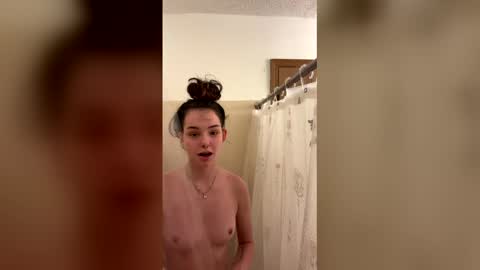 jae_babyyy online show from February 13, 2026, 7:10 pm