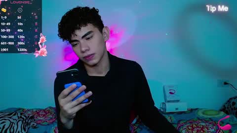 javi15  online show from December 20, 2024, 4:42 am