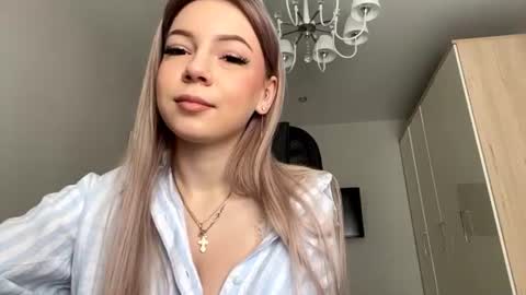 Snapshot of jaimeewesolowski chatting on June 16, 2026, 7:22 am Elizabeth online show from June 16, 2026, 7:22 am