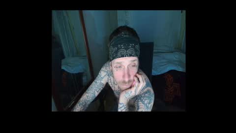 showingitoff online show from April 3, 2026, 2:42 am