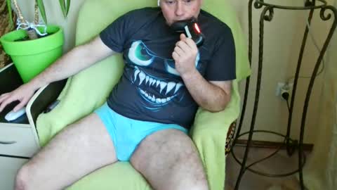 jake_buddy online show from April 28, 2026, 9:58 am