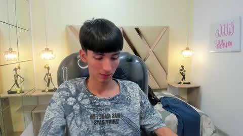 Snapshot of jake_evanss_ chatting on December 15, 2025, 4:22 pm JAKE online show from December 15, 2025, 4:22 pm