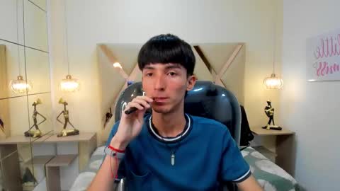 Snapshot of jake_evanss_ chatting on December 18, 2025, 8:15 pm JAKE online show from December 18, 2025, 8:15 pm