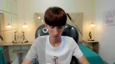 Snapshot of jake_evanss_ chatting on January 7, 2026, 8:11 pm JAKE online show from January 7, 2026, 8:11 pm