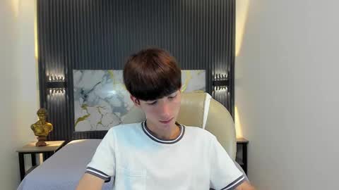 Snapshot of jake_evanss_ chatting on January 14, 2026, 8:03 pm JAKE online show from January 14, 2026, 8:03 pm