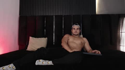 Jake  online show from October 31, 2025, 4:35 am