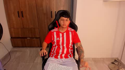 Jake Pons online show from October 13, 2025, 2:33 am