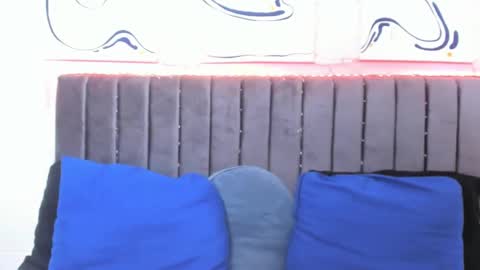 Hi guys im new 3 online show from February 6, 2025, 6:56 pm