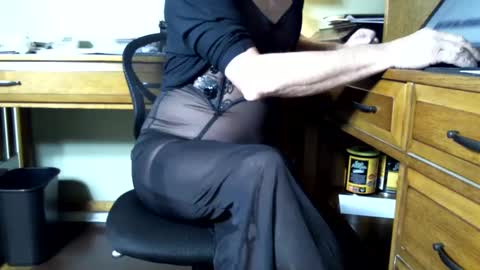 jakesplayin online show from January 4, 2025, 1:10 pm