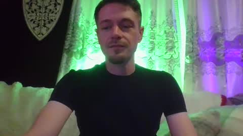 jakjakrabbit online show from November 27, 2025, 2:02 am