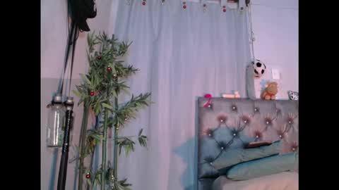 Jamaica online show from December 21, 2025, 7:37 am