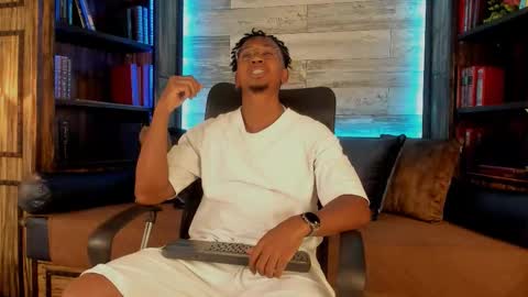   online show from September 17, 2025, 3:30 am