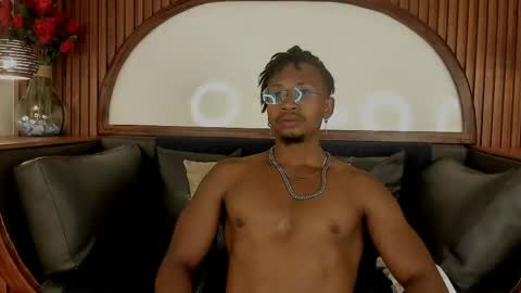   online show from April 20, 2026, 7:48 pm