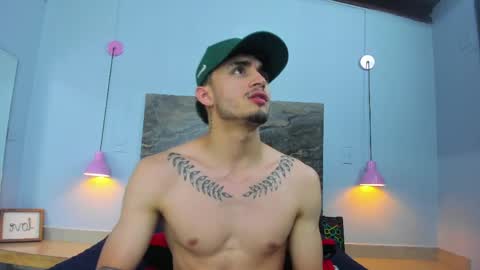 james_06_ online show from May 20, 2026, 4:02 pm