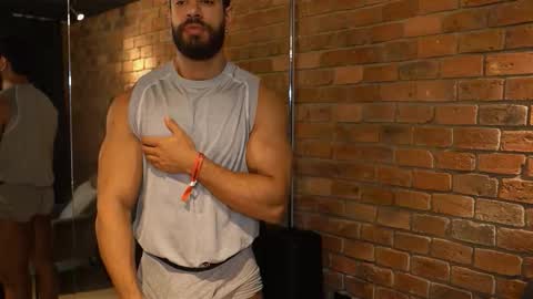 James Axel online show from October 19, 2025, 2:29 pm