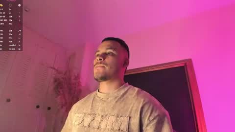 Snapshot of james_carter7 chatting on June 18, 2026, 7:52 am Juan online show from June 18, 2026, 7:52 am