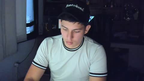 james_cr online show from January 24, 2025, 3:24 pm