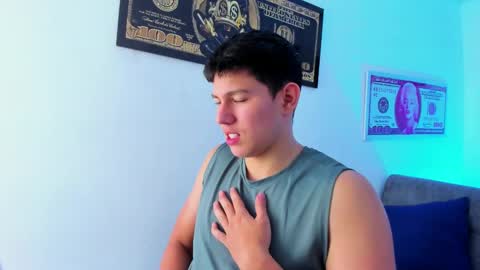 james_cr online show from February 5, 2025, 7:31 pm