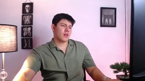 james_cr online show from October 23, 2025, 2:22 am