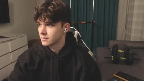 James online show from October 13, 2025, 9:04 pm