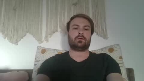 Snapshot of james_heron chatting on November 24, 2025, 8:36 am James Heron online show from November 24, 2025, 8:36 am