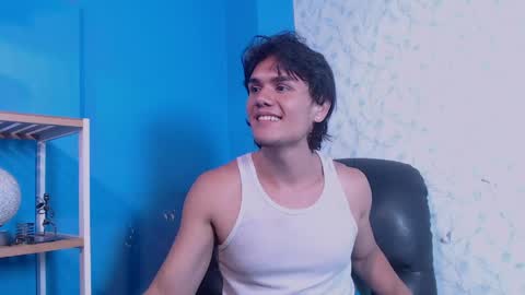 james_morrisonm online show from April 18, 2026, 2:21 pm