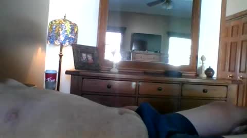 jamesb23304 online show from May 28, 2026, 12:46 pm