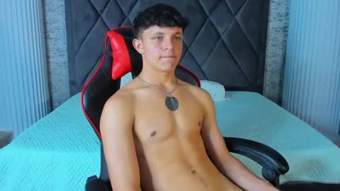 jamesgolden_ online show from March 5, 2025, 4:24 pm