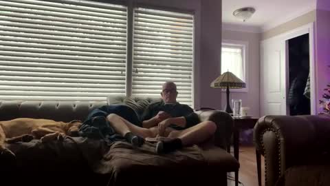 jamesjoyce52 online show from November 30, 2025, 7:40 pm