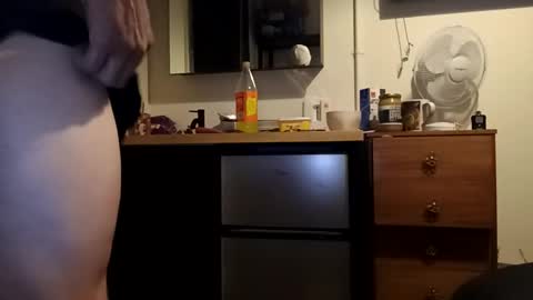 jamesloveridge901 online show from February 10, 2026, 7:45 am