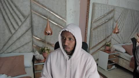 James  online show from February 5, 2025, 12:17 pm