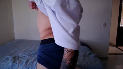 jamesss____ online show from December 11, 2024, 4:42 pm