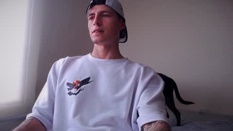 jamesss____ online show from December 12, 2024, 6:10 pm