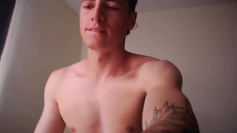 jamesss____ online show from December 17, 2024, 5:15 pm