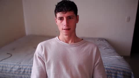 jamesss____ online show from January 8, 2025, 3:50 pm