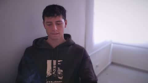 jamesss____ online show from January 16, 2025, 3:46 pm