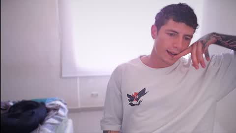 jamesss____ online show from January 20, 2025, 2:36 pm