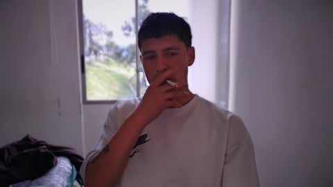 jamesss____ online show from January 24, 2025, 8:32 pm