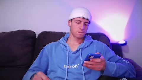 jamesss____ online show from February 22, 2025, 5:57 pm