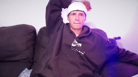 jamesss____ online show from February 28, 2025, 4:21 am