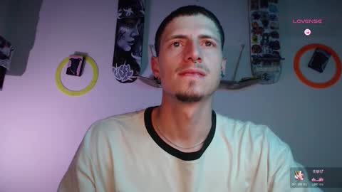 jamesss____ online show from November 3, 2025, 4:36 am